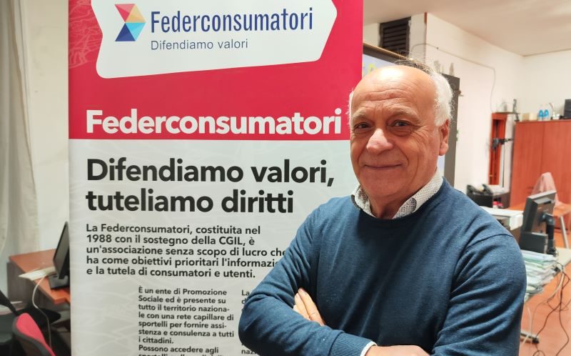 Federconsumatori Campania accompagna gli utenti verso una transizione sicura