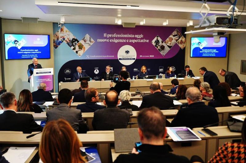 Confcommercio Professioni: riconoscere la contribuzione figurativa nell’Iscro