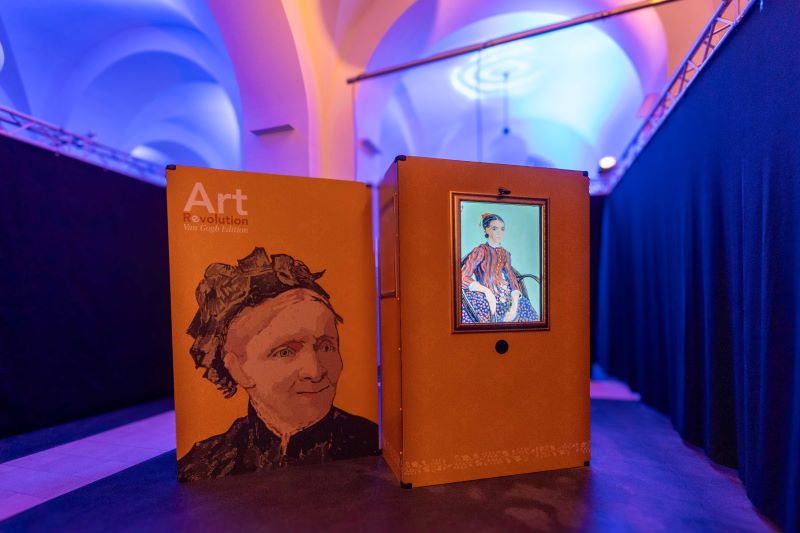 Art Revolution, proroga al 25 febbraio per la mostra interattiva dei quadri parlanti