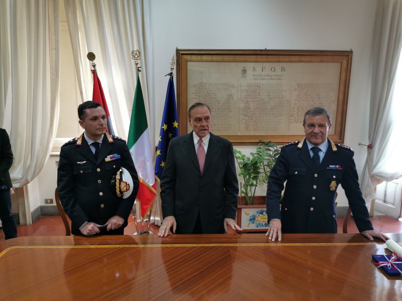 Pugliese nuovo Comandante della Polizia Municipale, cerimonia per il passaggio di consegne a Palazzo Mosti