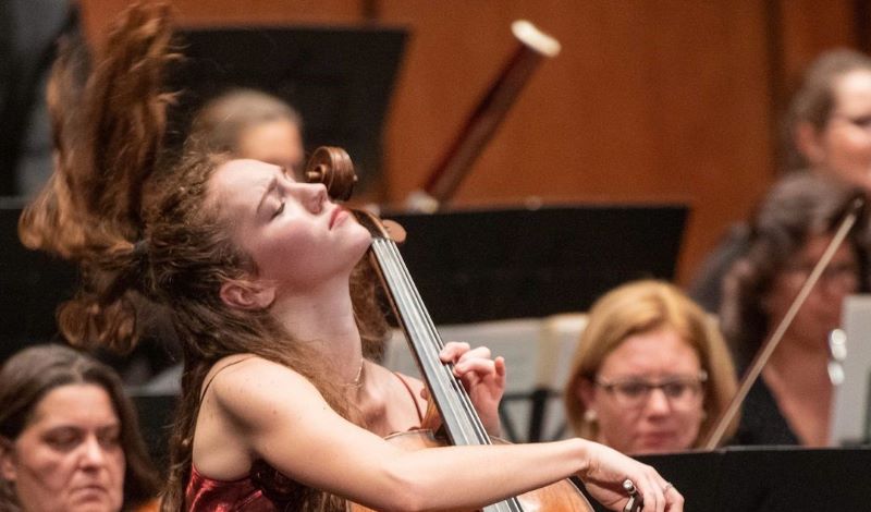 Bagnoli: L’enfant prodige Erica Piccotti suona le Suites per violoncello di Bach
