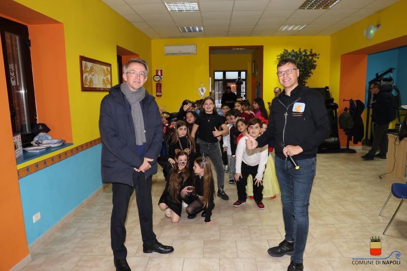 Il Sindaco Manfredi in visita alla Fondazione ‘A Voce d’e creature Onlus