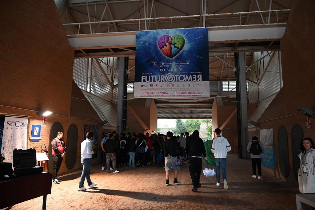 Migliaia di studenti la XXXVIII edizione di Futuro Remoto: ‘Co-Scienze’ a Città della Scienza