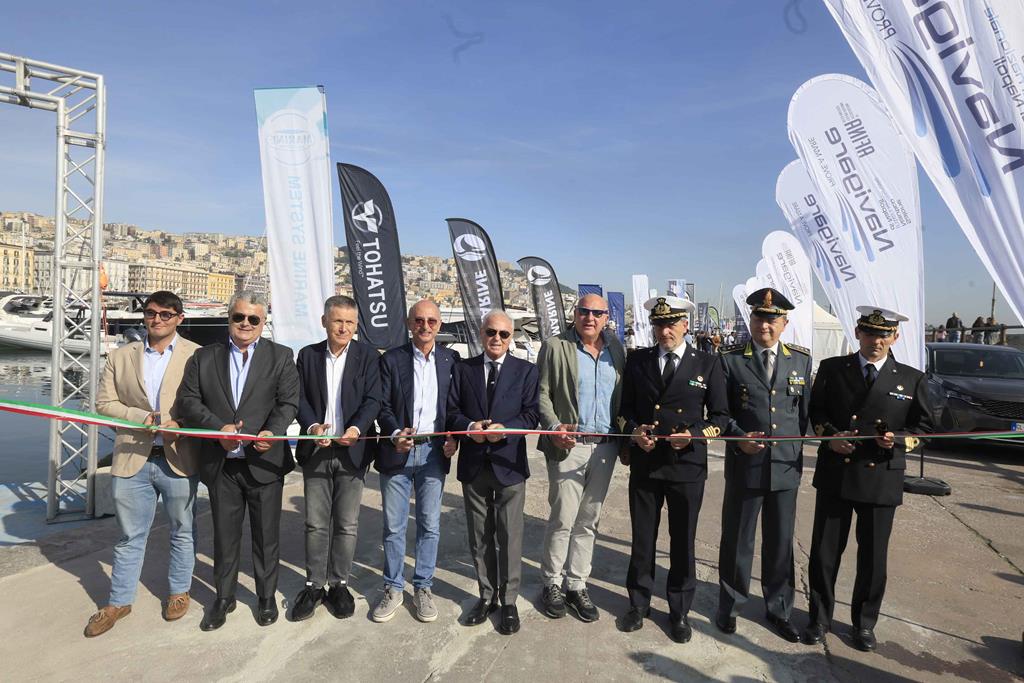38° Navigare: a Mergellina successo di pubblico e bellezza nautica sotto il sole di Napoli
