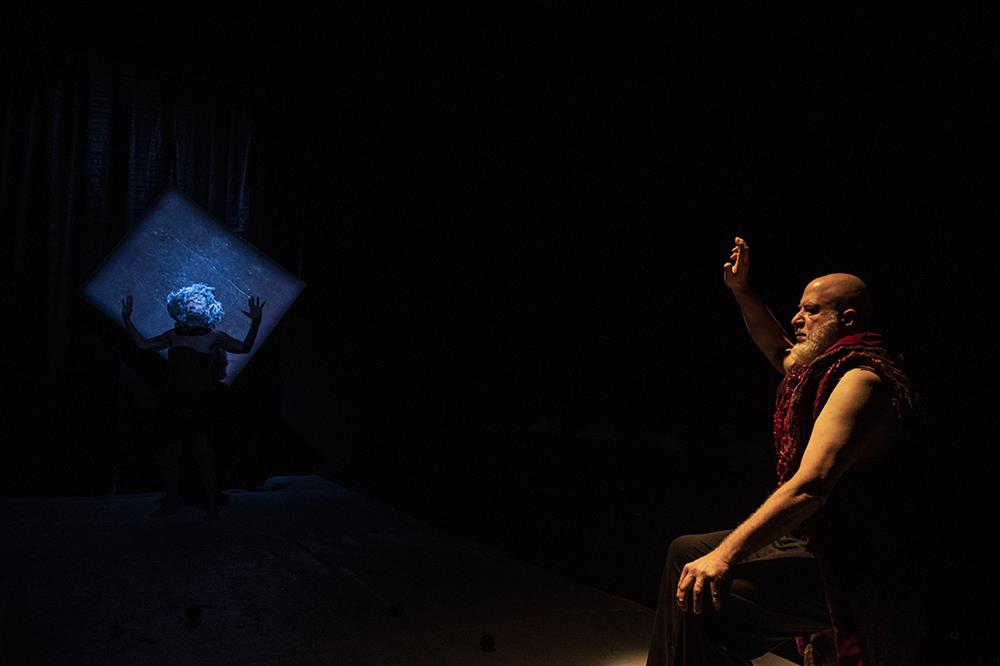 Tempesta: il mare e la magia di Shakespeare approdano alla Sala Assoli