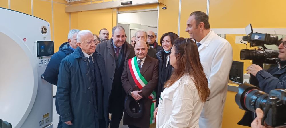 Pollena Trocchia: Il presidente De Luca inaugura il nuovo reparto di oncologia dell’ASL Napoli 3 Sud