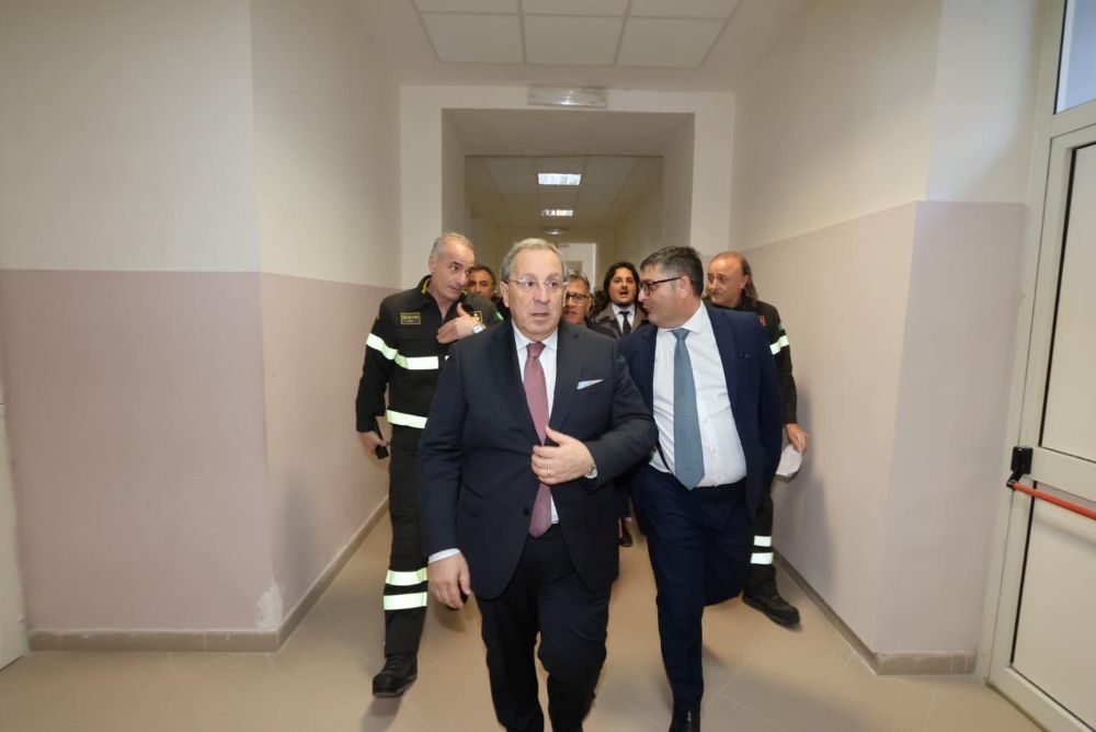 Campi Flegrei, Manzoni (sindaco Pozzuoli): Dai controlli CO2 scuole sicure, ripartono le lezioni