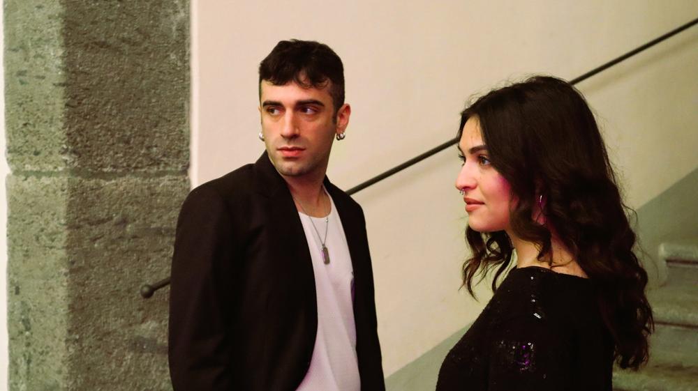 DO NOT DISTURB torna a Napoli: il teatro irrompe nella realtà a Palazzo Caracciolo