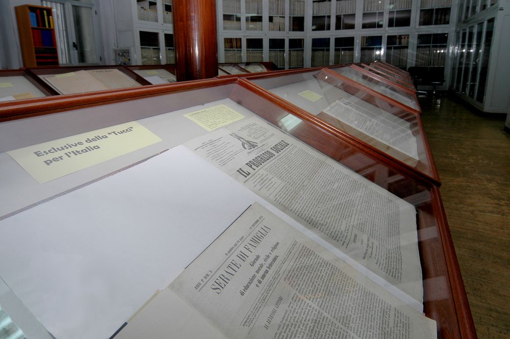 Emeroteca Biblioteca Tucci: un patrimonio salvato, ma le contraddizioni restano