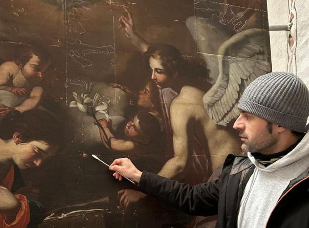 Friends of Naples: l’Annunciazione di Guarino torna a splendere a Santa Maria di Costantinopoli
