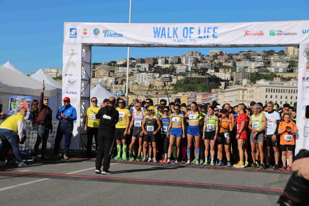 Walk of Life Napoli 2025: corsa e solidarietà per la ricerca sulle malattie genetiche rare