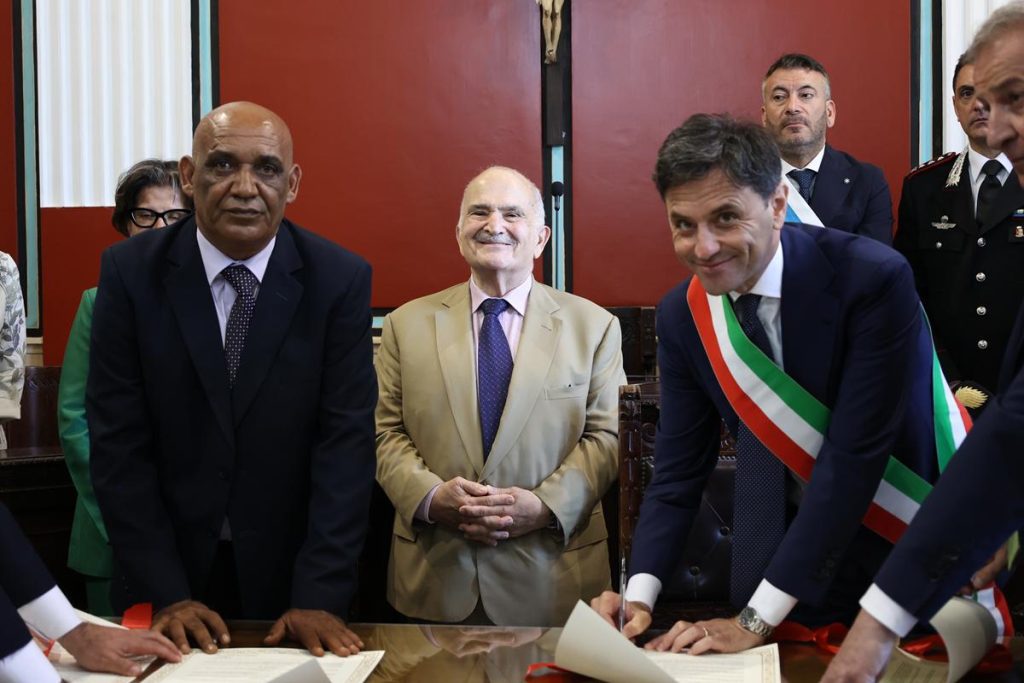 Ercolano e Umm Qais unite per la pace: il Principe di Giordania lancia un appello al Mediterraneo