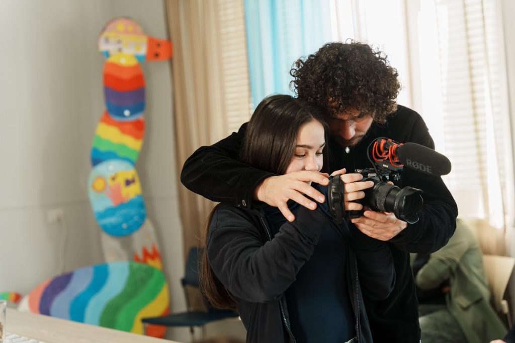 Anomalia: il Cinema Pierrot di Ponticelli celebra la scuola come comunità educativa