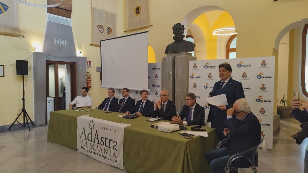Giovani e legalità: a Sorrento il convegno di AdAstra Campania con voci della lotta alle mafie