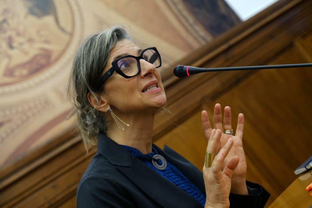 Premio Amato Lamberti 2025 dedicato ai bambini di Gaza: riconoscimenti all’impegno civile