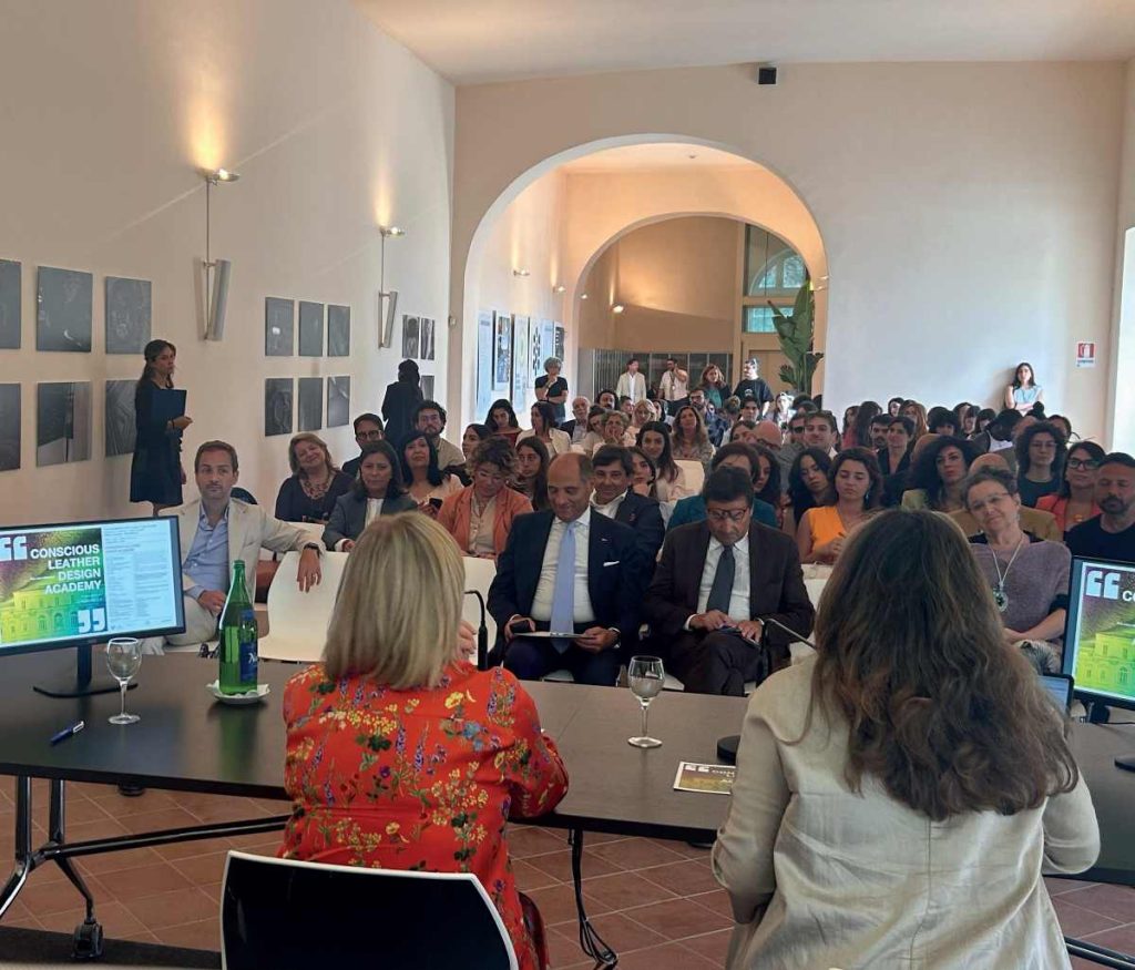 Distretto Orafo Campano e Officina Vanvitelli: accordo per un gioiello sostenibile e identitario