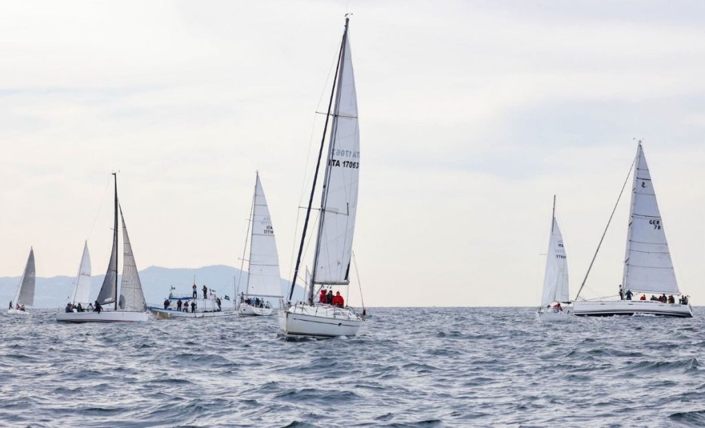 Campionato Invernale di Vela d’Altura di Napoli 2025/2026: al via la 54esima edizione nel Golfo