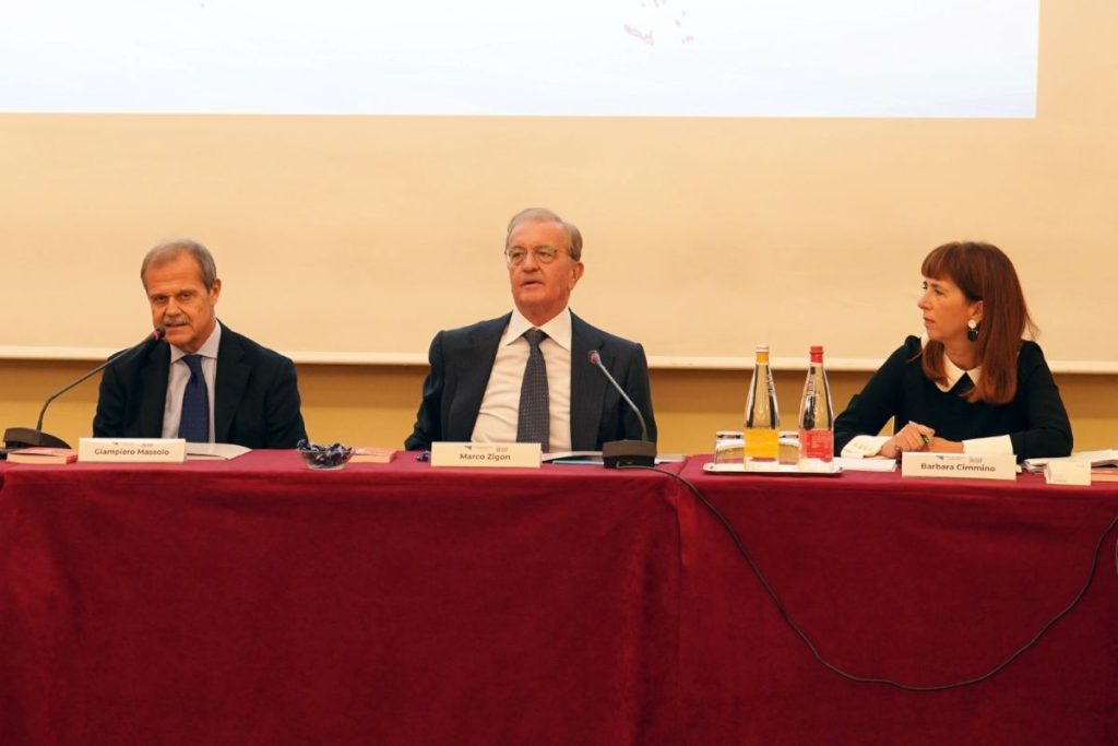 La nostra tribù è l’Europa: convegno ‘Il Disordine Mondiale’ su guerre commerciali, dazi e mercati