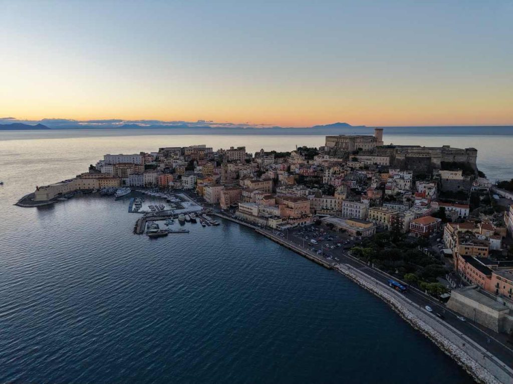 Napoli sostiene Gaeta: Manfredi appoggia la candidatura a Capitale Italiana del Mare 2026