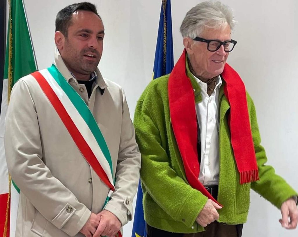 Vico Equense: Cittadinanza Italiana a Derrick de Kerckhove, maestro del pensiero digitale