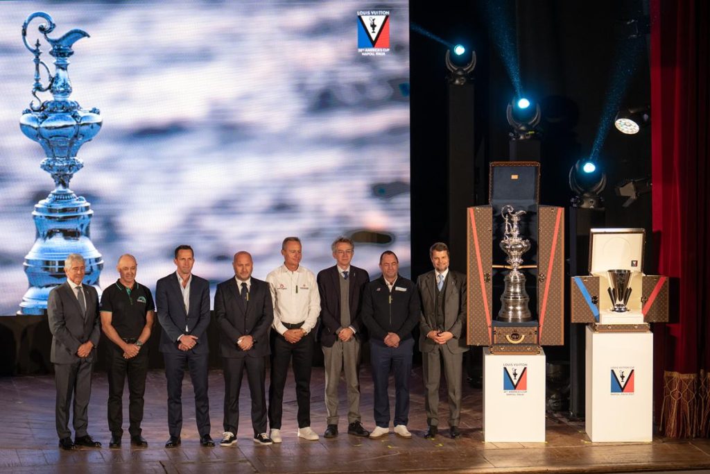 Dal Golfo di Napoli al mondo con l’America’s Cup Partnership: la rotta italiana alla Coppa America