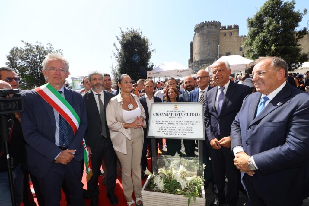 Tre anni dalla morte di Giovanbattista Cutolo, Napoli ricorda Giogiò: appello contro la violenza