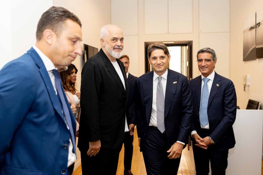 Albania, Edi Rama inaugura a Napoli il nuovo Consolato Onorario guidato da Giuseppe Lettieri