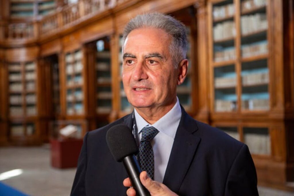 Giuseppe Catapano (Ospedale del Mare), eletto presidente della Società Italiana di Neurochirurgia