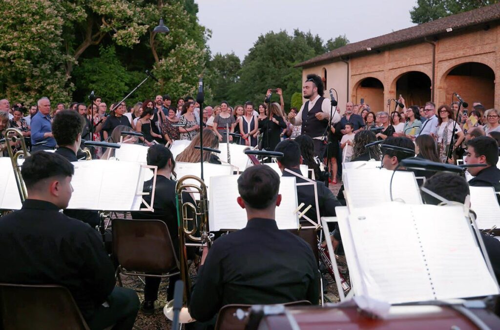 Kimbo. ‘Una Traviata da cortile’ di Alessandro Baricco a Melito di Napoli il 19 e 20 settembre