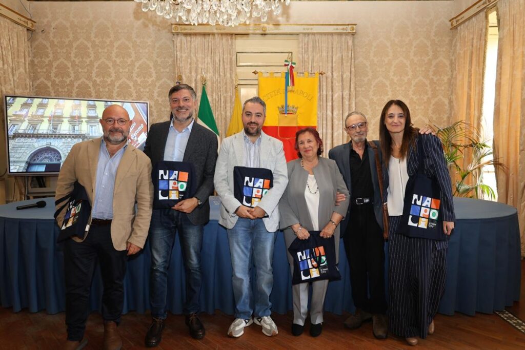 Secondigliano tra corti e cortili: visite gratuite tra ville e palazzi storici di Napoli